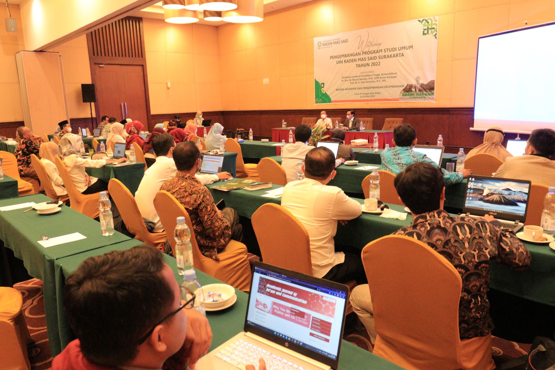 Kebut Tanggung Jawab Pengembangan Pasca Alih Status, UIN Raden Mas Said Selenggarakan Workshop Pengembangan Prodi Umum