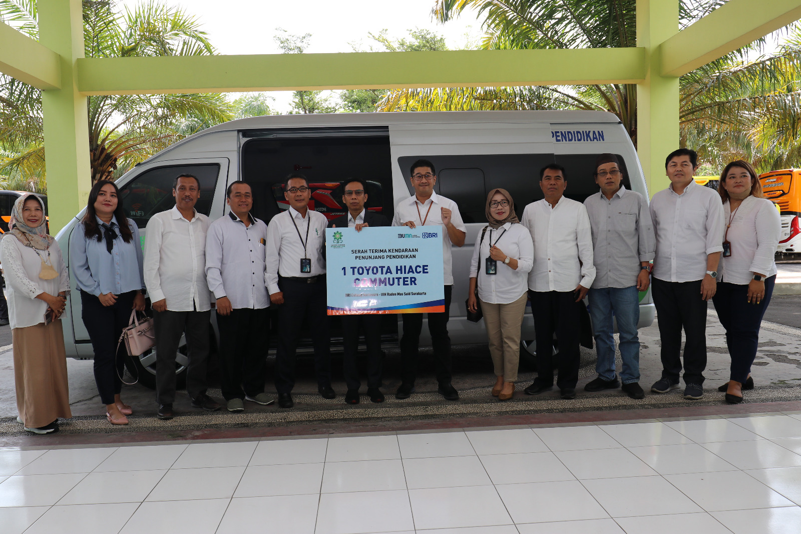 UIN Raden Mas Said Surakarta Terima Mobil Penunjang Pendidikan dari Bank BRI Unit