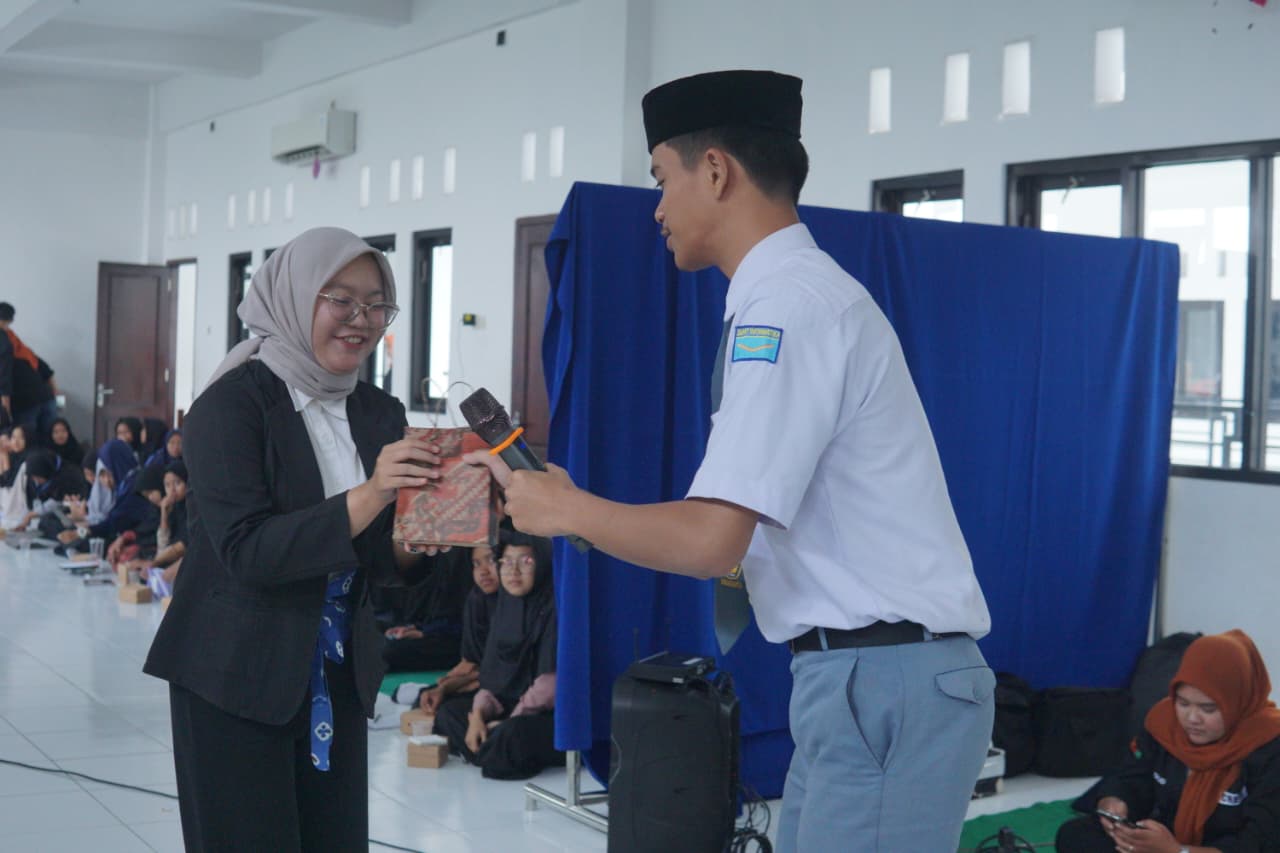 DISTA OF CHAMPIONS UIN Surakarta