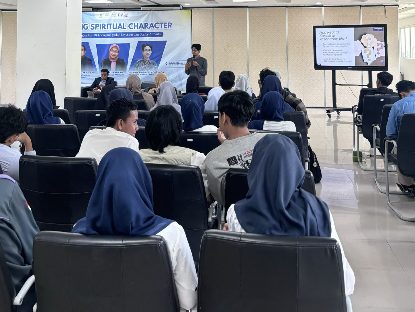 Mahasiswa UIN Surakarta Bangun Karakter Spiritual dengan Perkataan yang Lembut dan Baik