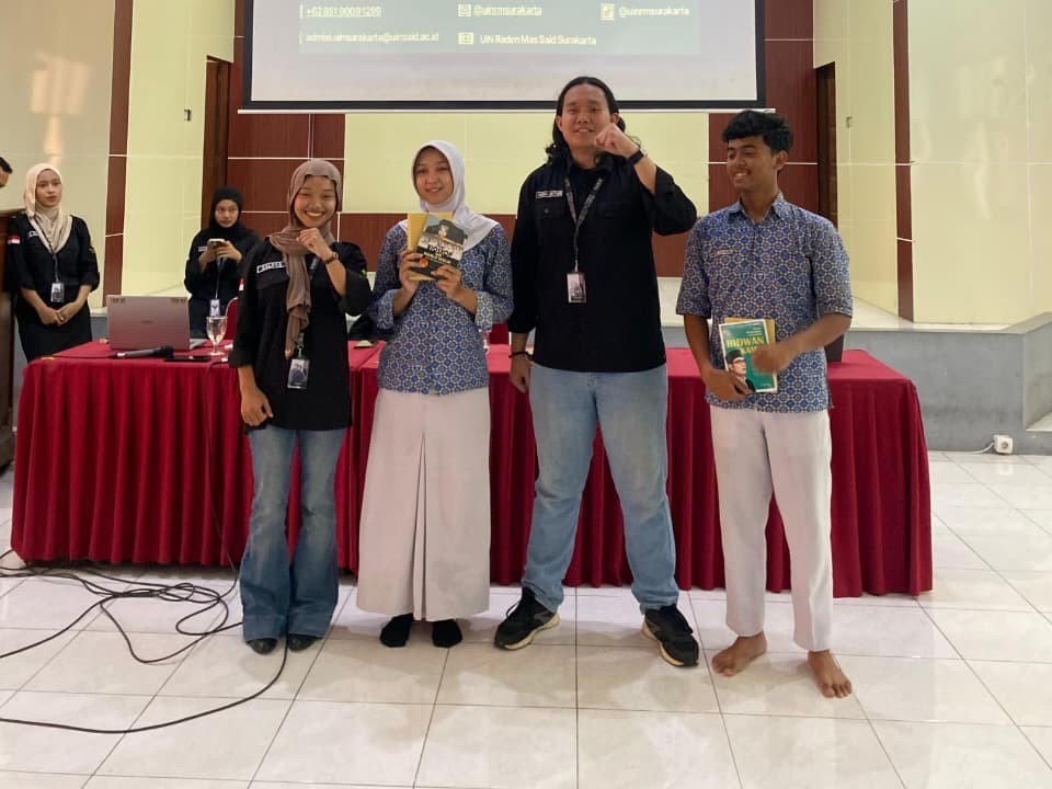 Mahasiswa UIN Surakarta Bantu Promosikan Pentingnya Kuliah