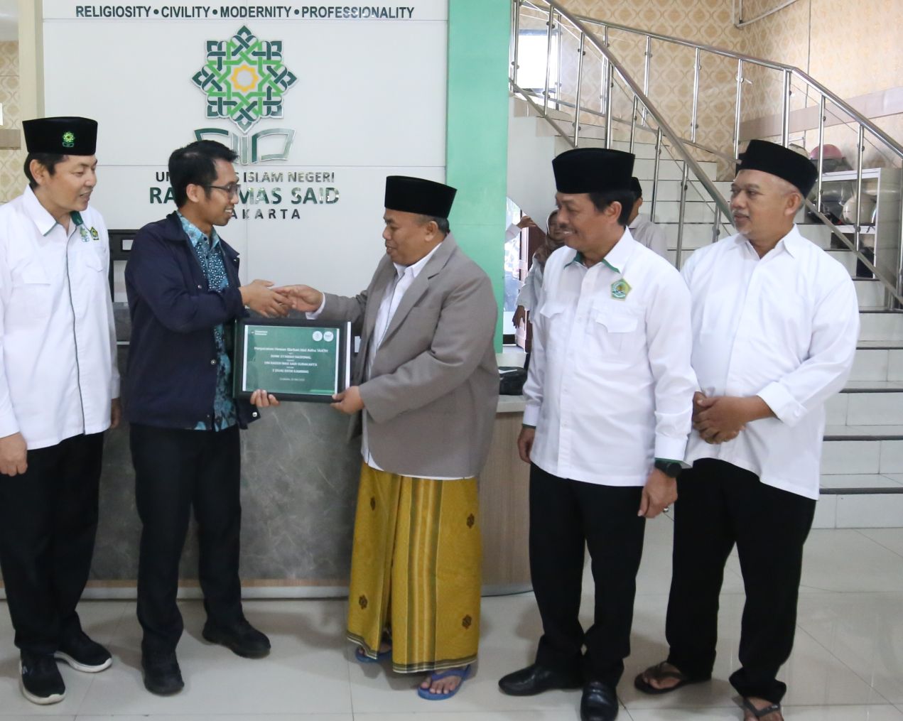 Tahun 1447 H, UIN Surakarta Terima Hewan Qurban dari Rekanan Berupa 4 Sapi dan 11 Kambing