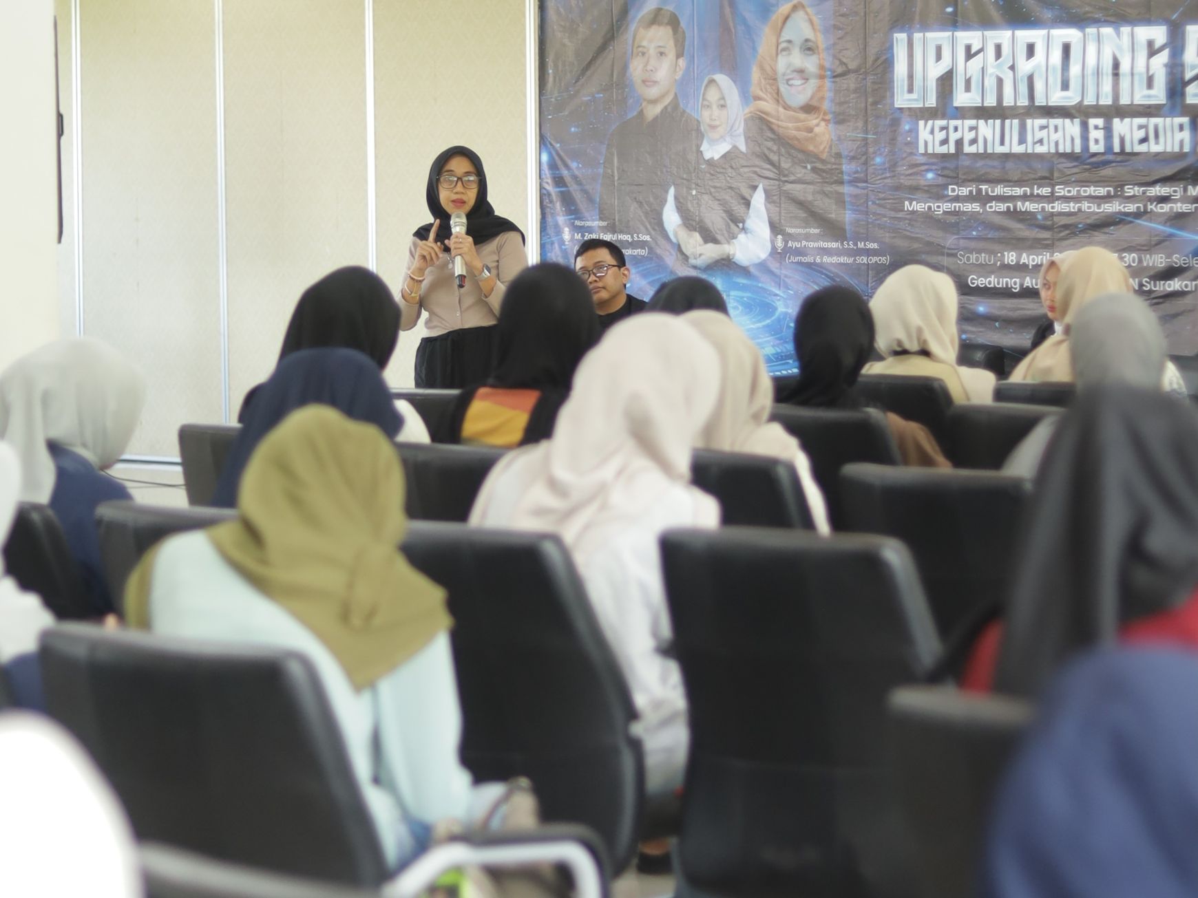 Mahasiswa KPI UIN Surakarta Ikuti Upgrading Skill Kepenulisan dan Media Sosial