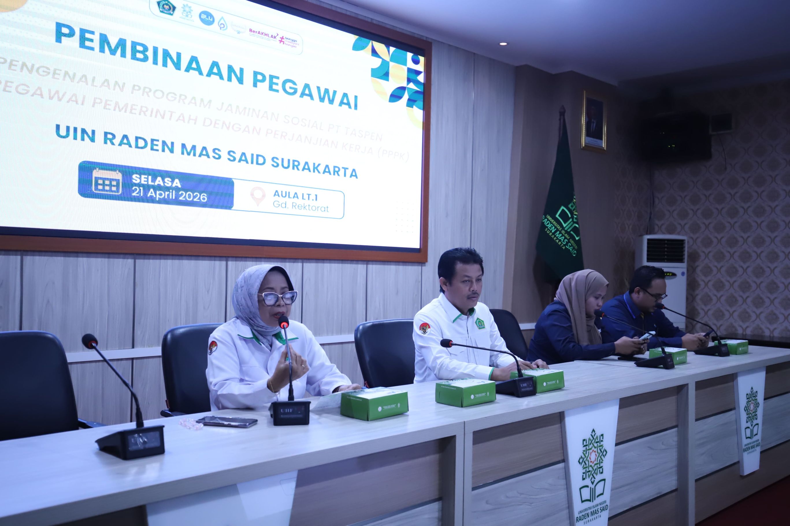 Nyanyikan Lagu 