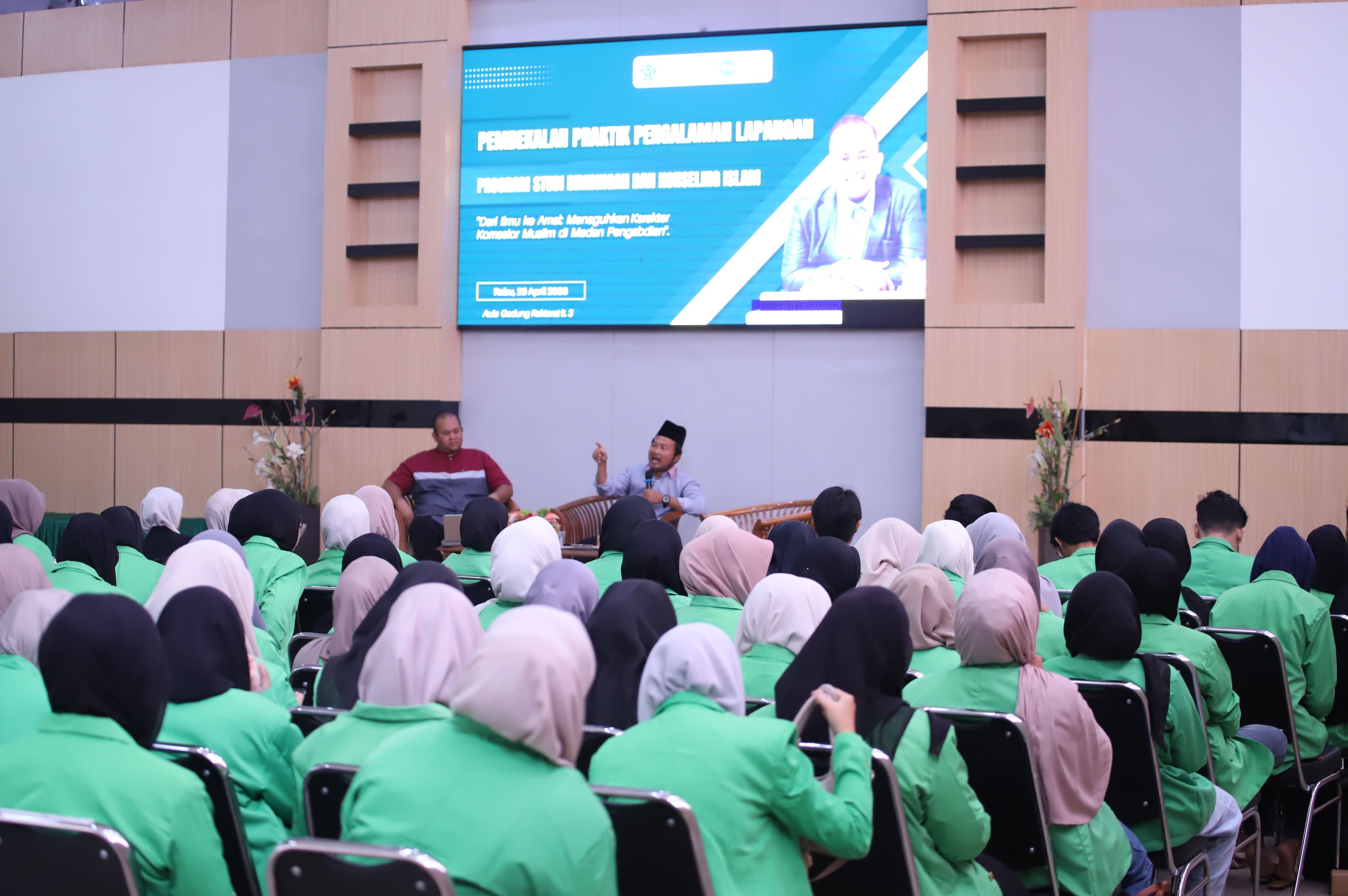 Pembekalan PPL Mahasiswa BKI, Dekan: Jadilah Seperti Pohon!  